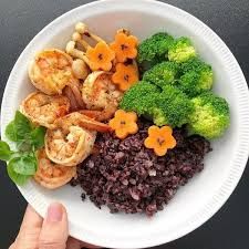 Tại sao dân văn phòng nên chọn món ăn healthy